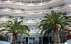 Ξενοδοχείο Καριάτις